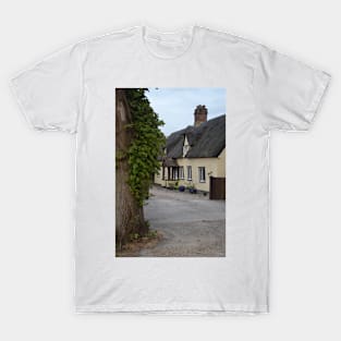 House in Great Shelford, Cambridgeshire, UK T-Shirt